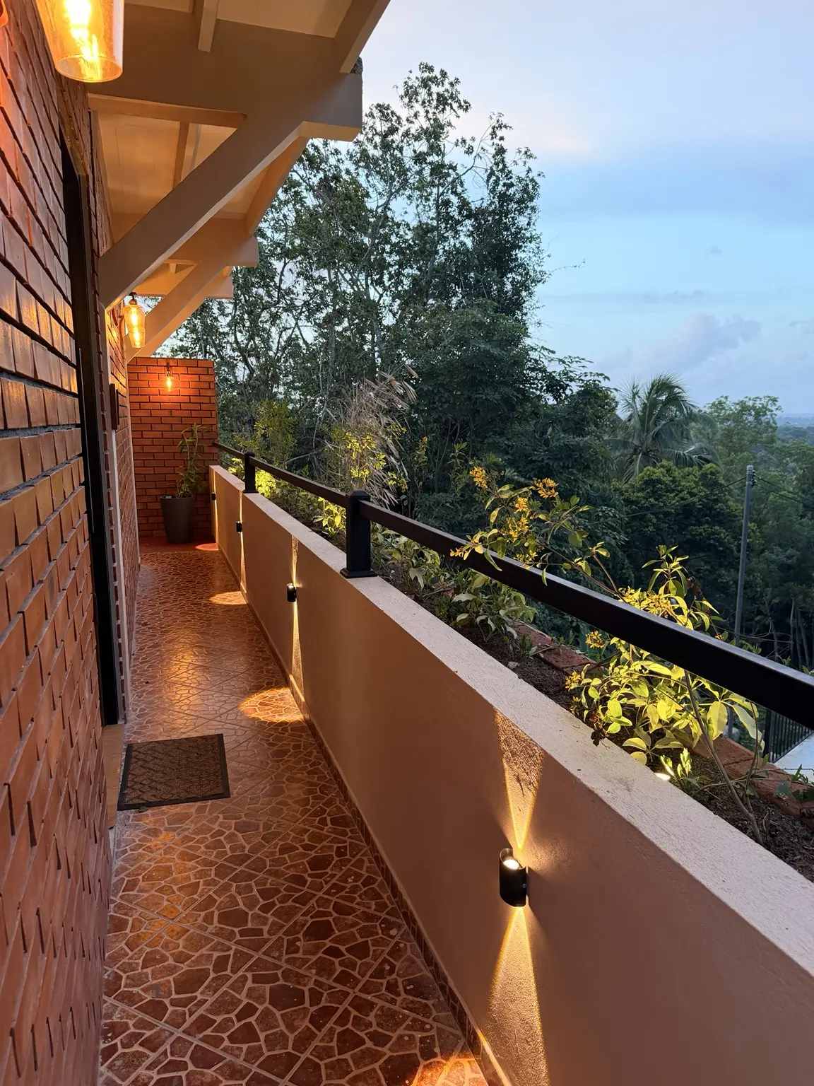 Sivora Hills original collection photograph